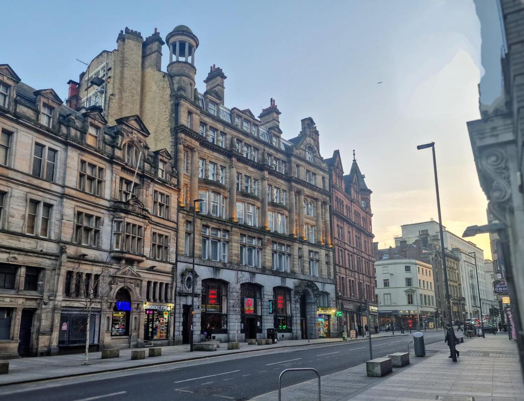 Liverpool Gem: Cozy Studio Retreat Екстер'єр фото